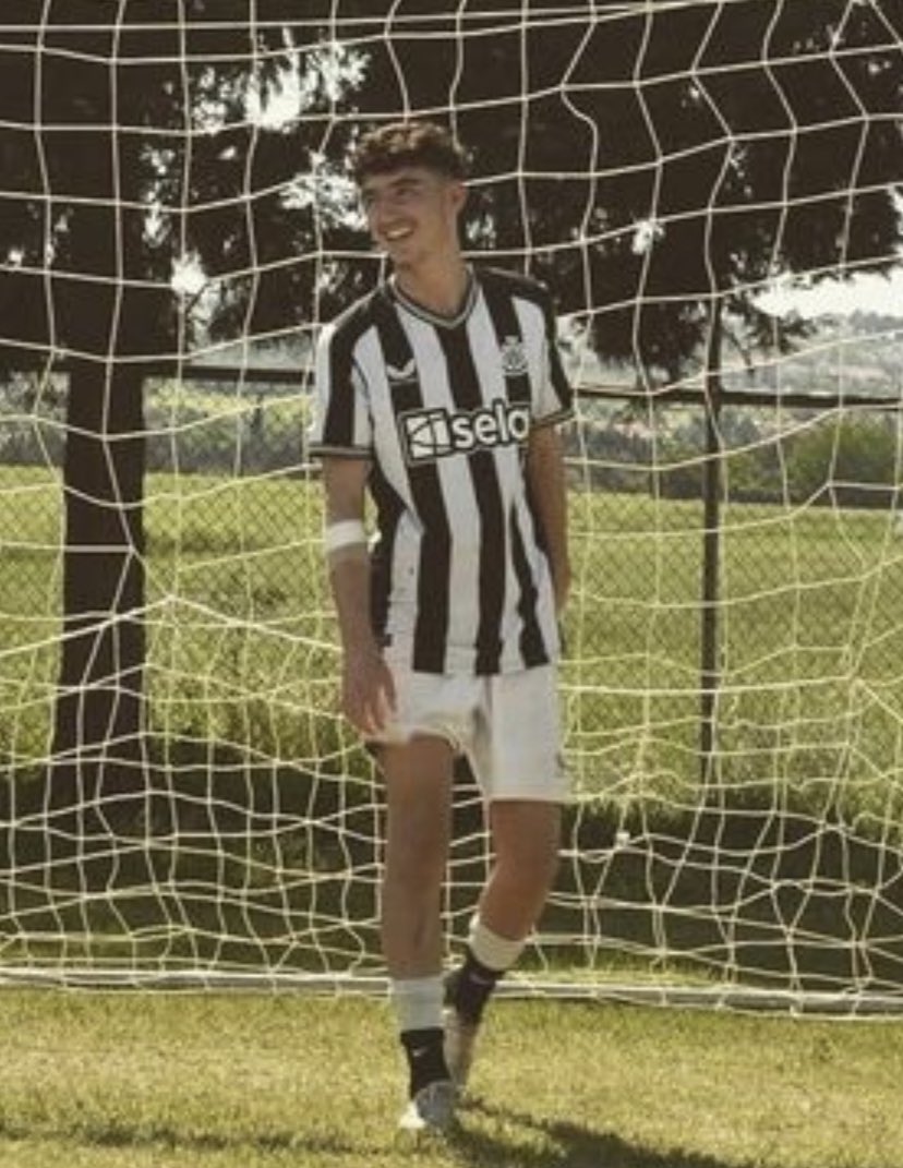 乐鱼网址-罗马诺：曼城青年队即将签下纽卡斯尔联U15前锋伊桑·富伦