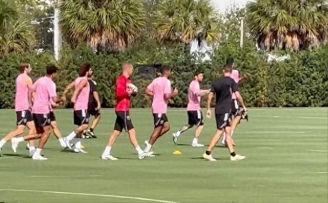 记者：梅西和阿尔巴已参加球队合练，有望后天出战奥兰多城