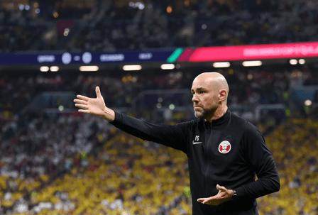 卡塔尔主帅：压力太大，球员没发挥出最好水平