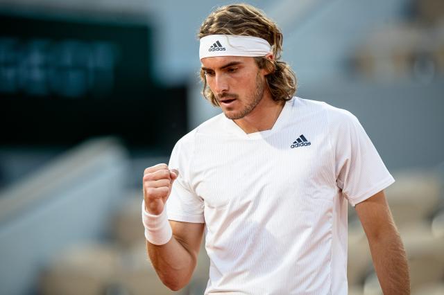 乐鱼体育平台-西西帕斯直落三盘胜布斯塔 连续两年进法网八强